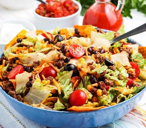 Weight Watchers Easy Doritos Taco Salad - RecipesClub Doritos Salad, Gluten Free Taco, Doritos Taco Salad, Weight Watchers Lasagna, Taco Salad Dressing, Taco Salad Doritos, Salad Gluten Free, Doritos Taco, Taco Salad Recipe