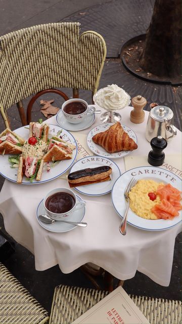 Parisian Cafe Aesthetic, Paris Cafes Aesthetic, Coffee In Paris Aesthetic, Coffee Paris Aesthetic, Carette Paris Hot Chocolate, Parisian Dinner, Carette Paris, Paris Hot Chocolate Aesthetic, Hot Chocolate And Croissant Paris