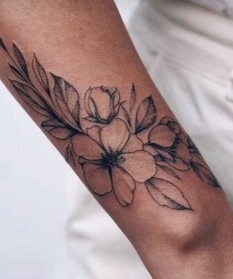 Side Wrist Floral Tattoo, Wrap Around Forearm Tattoo Women Simple, Tattoo Inner Forearm Woman, Floral Dog Tattoo Design, Wrist Floral Tattoos For Women, Inner Wrist Flower Tattoo, Wildflower Cover Up Tattoo, Outer Forearm Tattoo Women Simple, Wrist Flower Tattoos For Women