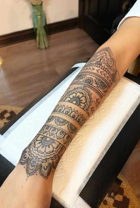 The Best Ornamental Tattoos Of All Time - TheTatt Mandela Tattoo Meaning, Mandela Tattoo Designs For Women, Ornamental Mandala Tattoo, Ornamental Tattoos, Mandela Tattoo, Mandala Hand Tattoos, Ornamental Mandala, La Tattoo, Henna Inspired Tattoos