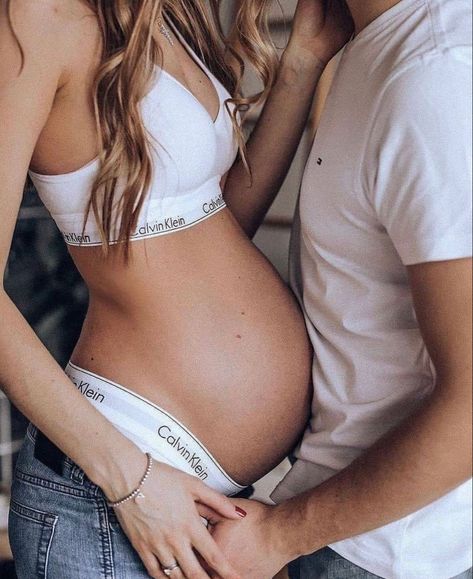 Calvin Klein Pregnancy Shoot, Calvin Klein Maternity Shoot, Indoor Maternity Photos, Maternity Shoot Outfit, Maternity Picture Outfits, Maternity Studio Photoshoot, Pregnancy Belly Photos, Maternity Photography Poses Couple, Belly Photos