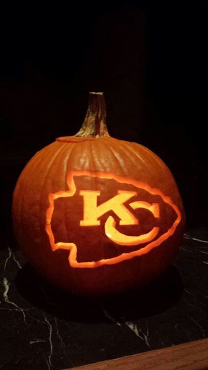 Kansas City Chiefs Pumpkin! Must have this year!! Pumpkin Carving Ideas Cheerleader, Kansas City Chiefs Crafts Diy, Kansas City Chiefs Pumpkin, Chiefs Pumpkin, Cheifs Football, Kansas City Chiefs Craft, Chiefs Crafts, Chiefs Cheerleaders, Kc Cheifs