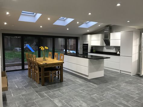 Black Bifold Doors, White And Grey Walls, Bifold Doors Kitchen, White And Black Kitchen, Kitchen Extensions, Kitchen Plan, Doors Kitchen, Kitchen Black, House Extension Design