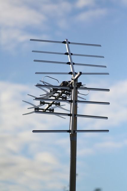 Facing issue with your #TV reception? #AV #Concept & Design can help you with TV antenna installation in #Brisbane.  #Brisbane #TV #AntennaInstallation Digital Antenna, Tv Antennas, Spectrum Analyzer, Tv Antenna, Theatre Set, Digital Tv, Antennas, Best Location, Best Tv