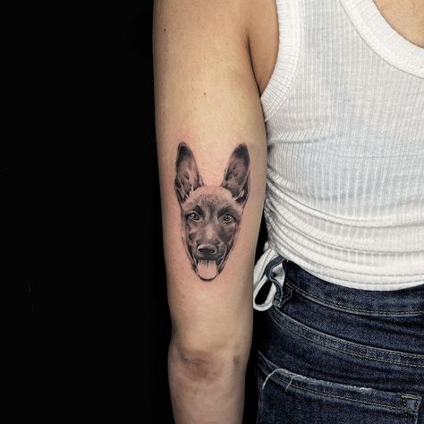 Belgian Malinois Tattoo Ideas, Belgian Malinois Tattoo, Malinois Tattoo, Tattoos 2023, Hip Thigh Tattoos, New Tattoo Ideas, Malinois Dog, Arm Tattoos For Women, Belgian Malinois