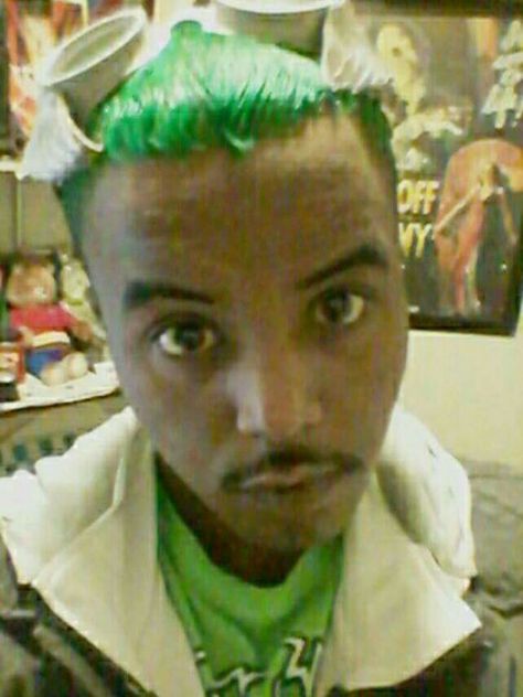 black guy green hair Dark Green Hair Men, Green Hair Guy, Black Guy Outfits, Guy Outfits, Black Guy, Green Prom, Green Hair, Green And Black, Green Grass