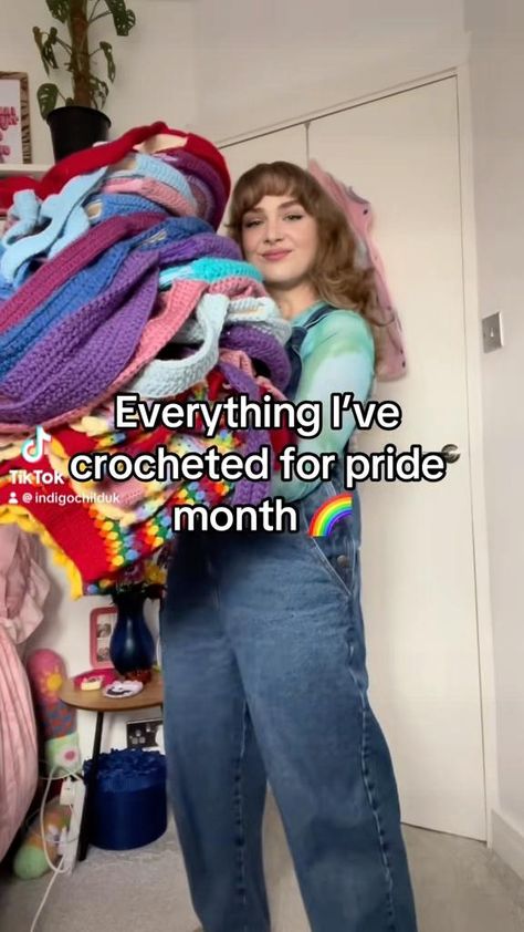 Trying to find the perfect outfit for pride month? Look no further than our new crochet Pride collection, handmade with love and featuring all kinds of pride flags. Outfit For Pride, Pride Crafts, Pride Crochet, Happy Crafts, Crochet Outfits, Grid Patterns, Flag Outfit, Things To Crochet, Pride Collection