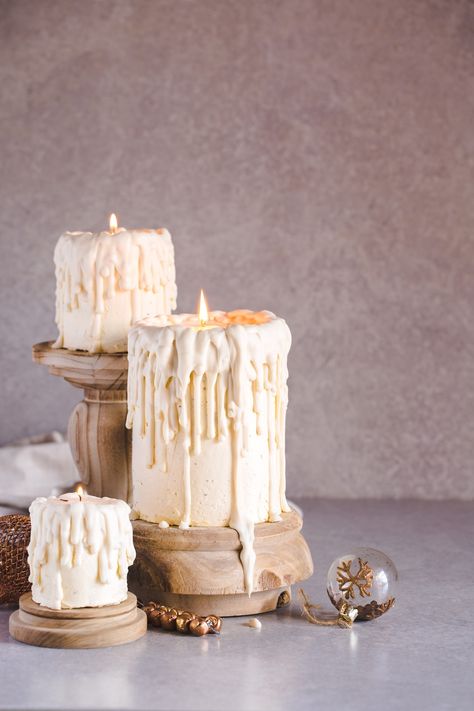 Christmas Dripping White Chocolate Candle Cakes - The Kate Tin Rum Buttercream, Candle Cakes, Winter Torte, Baking Journal, Healthy Halloween Snacks, Pane Dolce, Chocolate Candle, Cake Drawing, Cake Photos