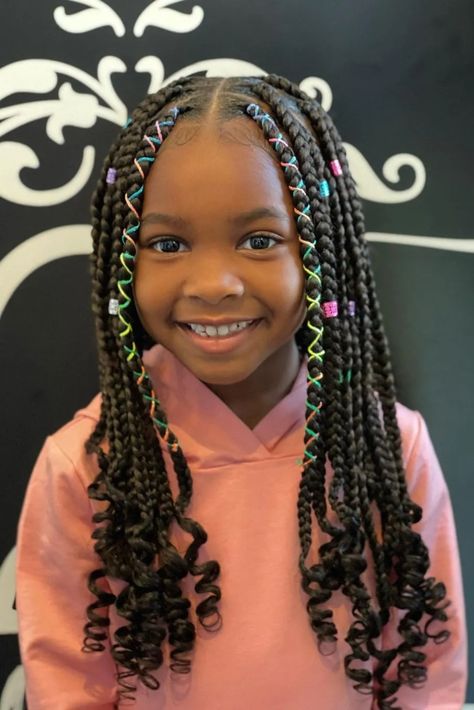 Take a look at these kids' hairstyles for girls that are both fashionable and acceptable in schools. #NaturalHair #Naturalista #Hairstyle #AfricanHairstyle #BlackHair #KidsHairstyle Kids Braided Hairstyles With Curls, Kids Box Braids Styles Children, Braids With Curls For Kids, Braiding Hairstyles For Black Girls Kids, Girl Braids Hairstyles Kids Black, Box Braids For Kids, Kids Braids With Beads, Girls Braided Hairstyles Kids, Kids Box Braids