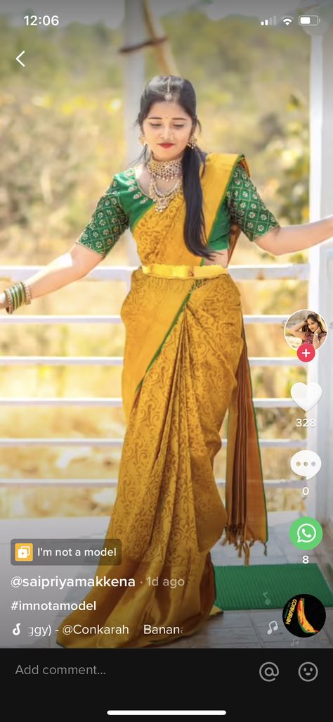 Yellow Green Saree, Marriage Saree, Saree Yellow, Green Saree, Colour Combinations, Green And Yellow, Green Blouse, Color Combinations, Saree