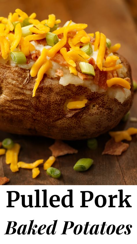 Pork Baked Potatoes, Pulled Pork Baked Potato, Pulled Pork Leftover Recipes, Baked Potato Recipe, Baked Potato Bar, Great Dinner Recipes, Stuffed Baked Potatoes, Potato Bar, Baked Potato Recipes