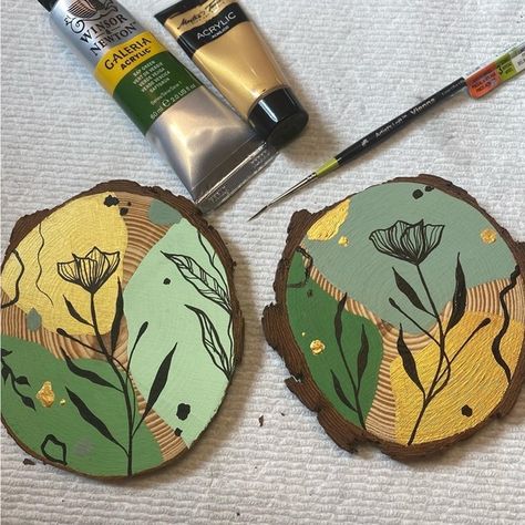 Hand painted 4x4 wood cookies Wood Cookie Painting Ideas, Wood Block Painting Ideas, Wood Cookie Painting, Wood Cookie, October Girl, Diy Drawings, Wood Cookies, Block Painting, Selling Ideas