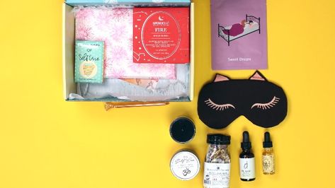 TheraBox Self Care Subscription box unboxing Best Subscription Boxes, Smart Living, Subscription Boxes, Beauty Product, Subscription Box, Online Marketing, Thoughtful Gifts, Self Care, Gifts