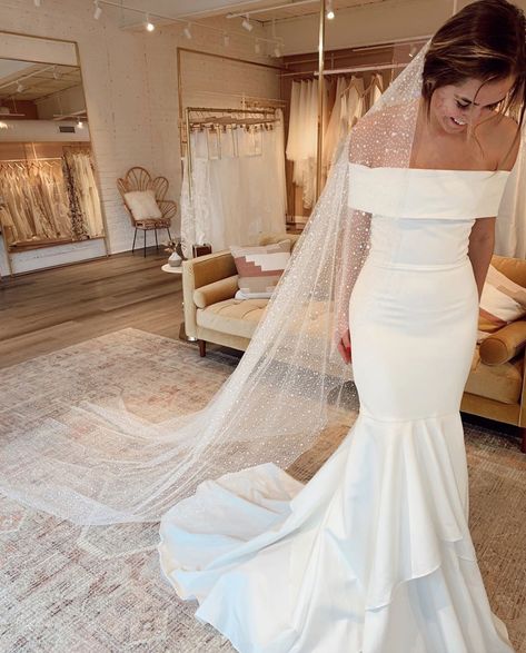 Off The Shoulder Tight Wedding Dress, Crepe Off The Shoulder Wedding Dress, Strapless Wedding Dress With Sheer Bodice, Sarah Seven Wedding Dress Strapless, Berta Wedding Dress Off Shoulder, Summer Wedding Dress Beach, Summer Beach Wedding, Sarah Seven, Wedding Dress Train