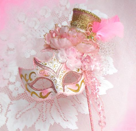 :) Steampunk Masks, Marie Antoinette Party, Mardi Gras Centerpieces, Venice Mask, Masquerade Masks, Venetian Masks, Mardi Gras Mask, Carnival Masks, Masks Masquerade