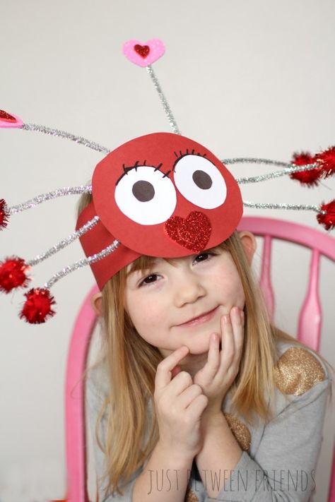 Your kids will love making these love bug headbands for Valentine's Day. Get the full tutorial here! Bug Headband Craft, Bug Headband, Valentines Day Preschool, Preschool Valentines Day, Vday Crafts, Love Is Always The Answer, Valentine Party Ideas, Valentines Headband, Craft Therapy