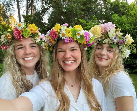 Midsummer Headpieces, Swedish Flower Crown, Midsummer Flower Crown, Flower Crown Party, Bday Picnic, Senior Party, Super Sweet 16, Fairy Tea Parties, Crown Party