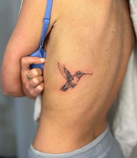 Hummingbird Leg Tattoo, Hummingbird Rib Tattoo, Hummingbird Tattoo Placement, Humming Bird Tattoo For Women, Dainty Hummingbird Tattoo, Bird Tattoos, Small Bird Tattoos, Bird Tattoos For Women, Rib Tattoos For Women