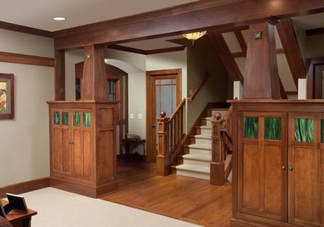 craftsman style homes | craftsman style wood detailing Craftsman Style Interior, Craftsman Staircase, Cama Closet, Craftsman Style Interiors, Craftsman Home Decor, American Craftsman Style, Craftsman Interiors, 1920s Bungalow, Craftsman Home Interiors