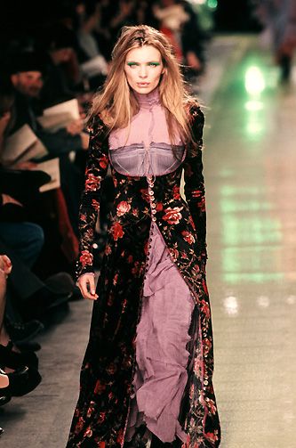 Medieval Revival Fashion, Whimsical Winter Outfit, Betsy Johnson Aesthetic, Medieval Aesthetic Outfit, Medieval Inspired Fashion, 90s Long Dress, Punk Runway, Betsey Johnson Runway, Medieval Revival