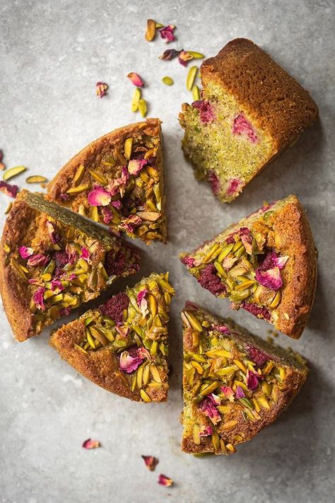 Perfect with a cup of tea – something citrusy, such as an Earl Grey. The cake isn’t too sugary, so I sometimes add a glaze to give it a sweet floral finish. Pistachio Tea, Pistachio And Raspberry, Edd Kimber, Snack Cake Recipe, Pistachio Raspberry, Valentines Food Dinner, Edible Rose Petals, Small Batch Baking, Raspberry Tea