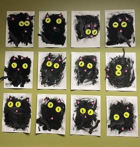 Kindergarden Painting Activities, Fall Art Classroom, October Art Projects For Kids Preschool, Halloween Artwork For Toddlers, Black Cat Crafts Toddlers, Kids Halloween Art Projects, Toddler October Crafts, Kindergarten Animal Art Projects, Halloween Craft Prek