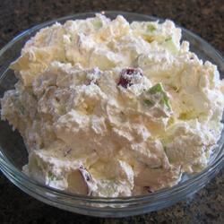 Taffy Apple Salad, Caramel Apple Salad, Grape Salad Recipe, Taffy Apple, Cooked Pineapple, Apple Salad Recipes, Grape Salad, Apple Salad, Dessert Salads