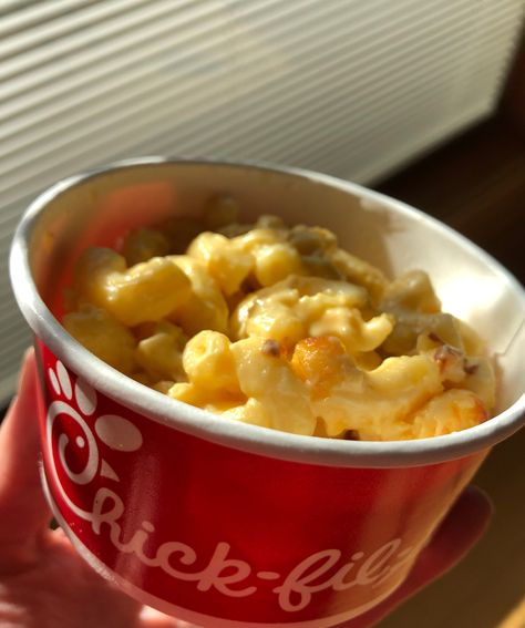 Chick-fil-A has mac and cheese now. It's fine. - Atlanta Magazine Catering Trays, Food Therapy, Meal Kit, Chick Fil A, Food Is Fuel, Food Snapchat, Dinner Rolls, Food Obsession, Pretty Food