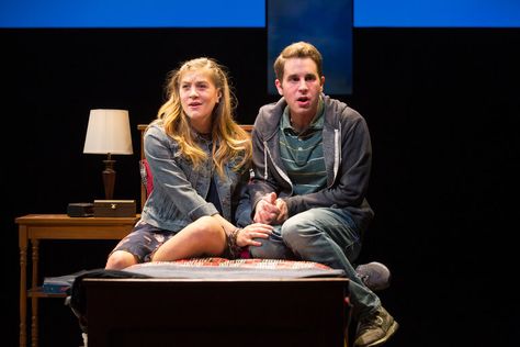 Laura Dreyfuss and Ben Platt in "Dear Evan Hansen" Be More Chill Fanart, Dear Evan Hansen Broadway, Zoe Murphy, Jared Kleinman, Laura Dreyfuss, Dear Evan Hansen Musical, Dear Even Hansen, Dream Roles, Amazing Trees