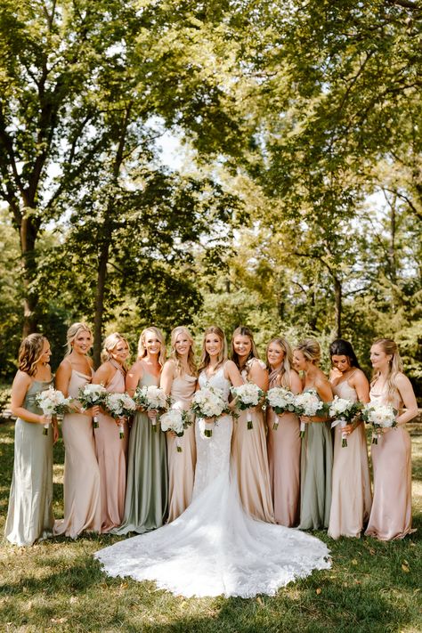 Just outside of downtown Kansas City, Zach and Genna said "I Do" in front of an all-white gazebo set against the rolling green lawn of The Hawthorne House. This wedding day was steeped in elegance with romantic florals, soft pastel colors, and timeless touches. #SpringWeddingInspiration #SummerWeddingInspiration #OutdoorWedding #EstateWeddingVenue #ElegantWedding #TimelessWedding #WeddingPhotographer #TimelessWeddingPhotos Sage Pink And White Wedding, Light Green Wedding Party, Pale Pink And Sage Green Wedding, Soft Green Wedding Theme, Light Pink And Sage Wedding, Wedding Sage Green And Pink, Sage Green Dusty Pink Wedding, Sage Green And Blush Pink Wedding Theme, Wedding Inspo Pink And Green