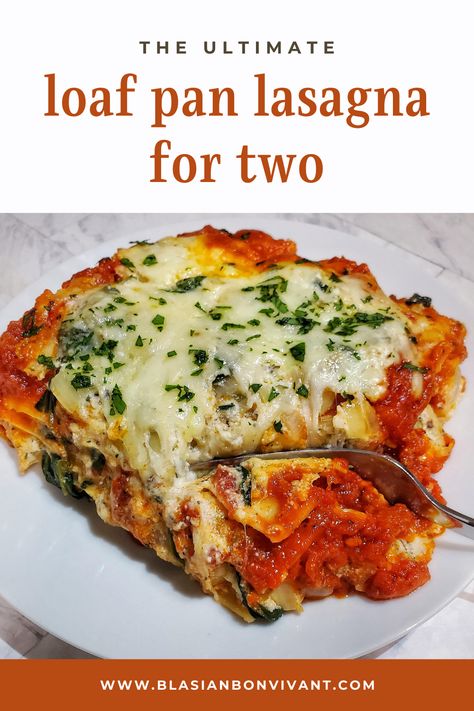 Small Lasagna Recipe, Pan Lasagna Recipe, Loaf Tin Recipes, Loaf Pan Lasagna, Lasagna For Two, Cheese Lasagna Recipe, Meatless Lasagna, Pan Lasagna, Mini Lasagna