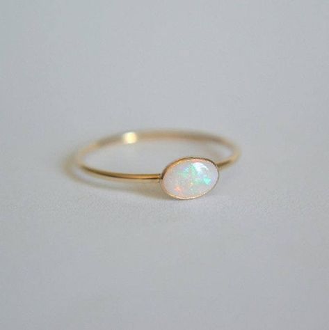 Vintage Opal Rings, Oval Opal Ring, Opal Engagement Rings, خواتم خطوبة, Ring Aesthetic, Gold Opal Ring, Opal Ring Vintage, Sterling Silver Opal Ring, Bijoux Art Nouveau