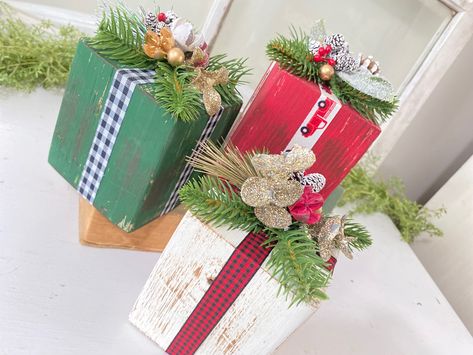 Wood Presents Diy Christmas, Diy Wood Block Christmas Presents, Faux Wood Christmas Presents, Christmas Packages Out Of Wood, Wooden Block Christmas Presents, Wood Presents Christmas, Diy Wood Christmas Presents, Wood Christmas Presents Decor, Wooden Presents Diy