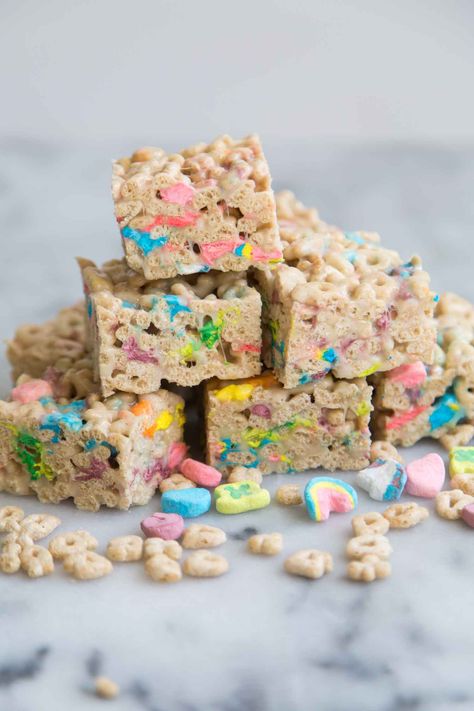 Lucky Charms Marshmallow Treats- The Little Epicurean Elf Cereal, Golden Graham Bars, Graham Bars, Lucky Charms Cereal Bars, Cereal Bars Recipes, Lucky Charms Treats, Rice Crispy Treats Recipe, Marshmallow Cereal, Kid Friendly Dessert