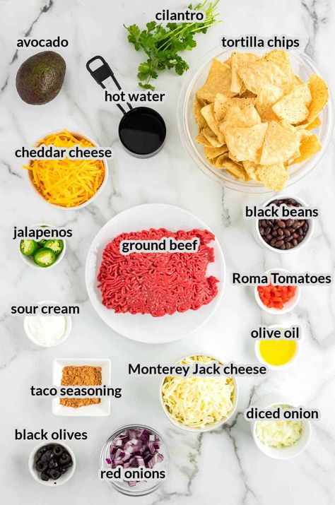 Loaded Nachos Recipe Beef Tortilla Chips, Loaded Ground Beef Nachos, Loaded Nachos Recipe Beef Easy, Nacho Recipes Beef, Super Nachos Ground Beef, Loaded Nachos Recipe Beef, Ground Beef Nachos Recipe, Nacho Ingredients, Mexican Nachos Recipe