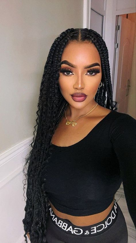 Makeup Artistic, Braids Hairstyles Pictures, Cute Box Braids Hairstyles, Makeup Aesthetic, Flipped Classroom, Pretty Braided Hairstyles, Braids With Curls, African Braids Hairstyles, Braided Hairstyles For Black Women