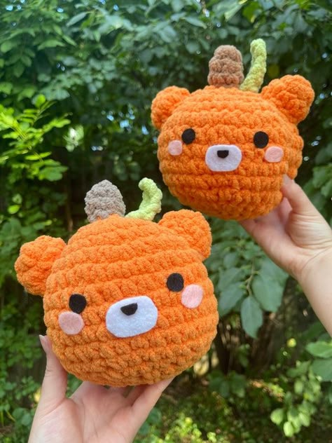 Fall Plushies Crochet, Autumn Crochet Plushies, Halloween Crochet Plushies, Halloween Crochet Amigurumi, Toys Quotes, Kawaii Amigurumi, Bear Kawaii, Crochet Pour Halloween, Autumn Crochet