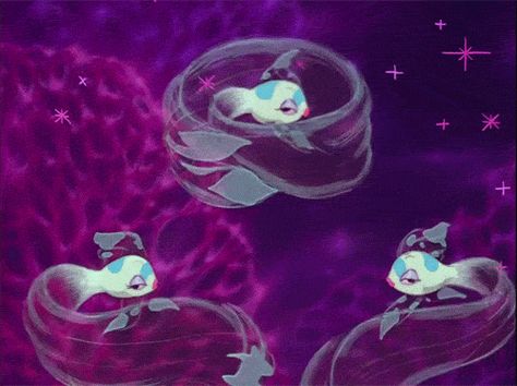 From Fantasia, the Dancing white Goldfish, aka the supporting dancers, in the 'Arabian Dance' part of the Nutcracker Suite. A neat little animation. Disney Screencaps, Space Drawings, Fantasia Disney, Disney Things, I Love Cinema, Disney Classics, Art Disney, Old Disney, Disney Life