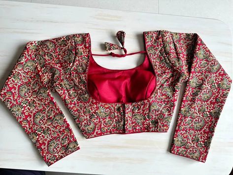 Price __550 free shipping New Long Sleeve Kalamkari❤️ *23 inch Sleeve Kalamkari* *Designer Long Sleeve Kalamkari Blouse* Fabric :- *Kalamkari Print* Size :- *38 Ready Upto 42 Chest Size* Colour :- *4* Height :- *15 inch* Open :- *Back Hook* Pattern :- *Normal Neck* Pad :- *Yes* Lining :- *Yes* Kalamkari Blouse, Cotton Blouse Design, Blouse Fabric, Cotton Blouses, Full Sleeve, Blouse Designs, Long Sleeve, Fabric, Pattern