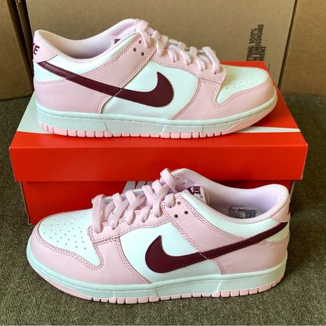 Cortez Shoes, Nike Low Tops, Nike Vomero, Nike Classic Cortez, Rare Nikes, Pink Barbie, Womens Air Jordans, Nike Classic, Nike Air Max For Women