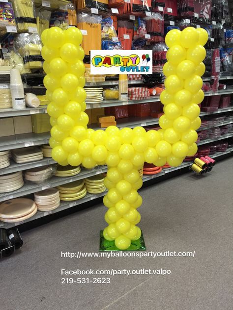 Football balloons  goal post Football Goal Post Balloons, Sports Balloons, Football Balloons, Balloon Ideas, Balloon Columns, Tailgate Party, 9th Birthday, Balloon Decorations, Birthday Ideas