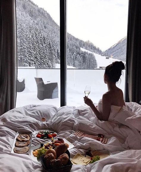 Its A Mans World, Luxury Lifestyle Dreams, Dream Lifestyle, Breakfast In Bed, Honeymoon Destinations, Luxury Life, Travel Aesthetic, 인테리어 디자인, Dream Vacations