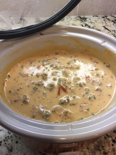 Sausage And Cheese Dip, Jimmy Dean Sausage Dip, Cheese Dip Recipes Crockpot, Velveeta Cheese Dip, Sausage Queso, Cheese Dip Crock Pot, Sausage Cheese Dip, Dip Recipes Crockpot, Small Crock Pot