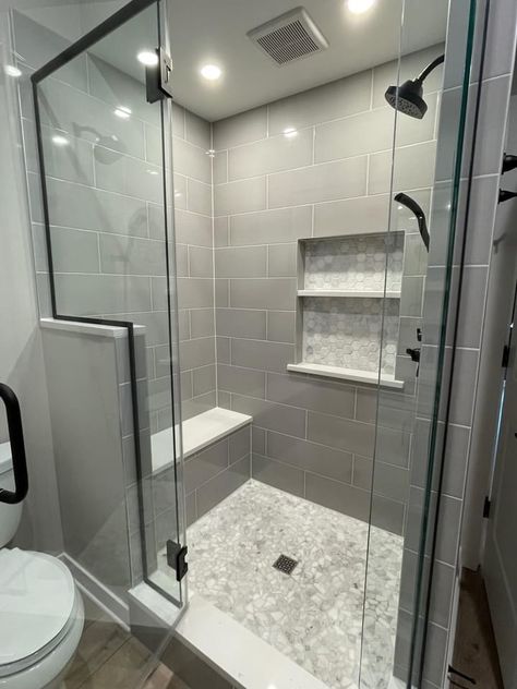 Grey Bathroom Shower Tile, Shower Stall Tile Ideas Walk In, Small Bathroom Ideas With Shower Walk In Grey Tiles, Bathroom With Door In Middle, Shower With Seating, Tub Shower To Walk In, Walkthrough Shower Ideas, Bathroom Brown Floor, Modern Small Bathroom Designs