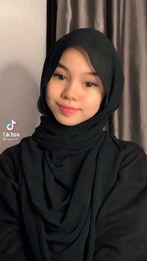 Tutor Pasmina Simple, Pasmina Tutorial Simple, Pasmina Tutorial, Shawl Tutorial Hijab, Hijab Tutorial For School, Tutorial Pasmina, Fesyen Islam, Simple Hijab Tutorial, Hijab Simple