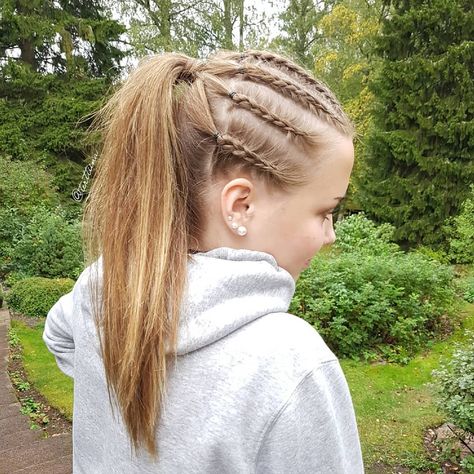 Cornrows into a pony tail! #cornrowbraids #ponytail White Girl Cornrows Half Head, Cornrows Into Ponytail, White Girl Cornrows, Mixed Kids Hair, Headbands Hairstyles, Ponytail Hairstyle Ideas, Mixed Kids Hairstyles, Different Braid Styles, Side Braid Ponytail