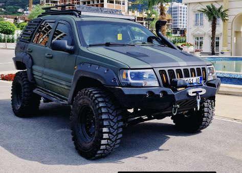 Trackhawk Jeep Custom, Modificaciones Jeep Xj, Grand Cherokee Lifted, Jeep Wj, 2006 Jeep Grand Cherokee, Jeep Grand Cherokee Limited, Jeep Mods, Lifted Jeep, 4x4 Off Road