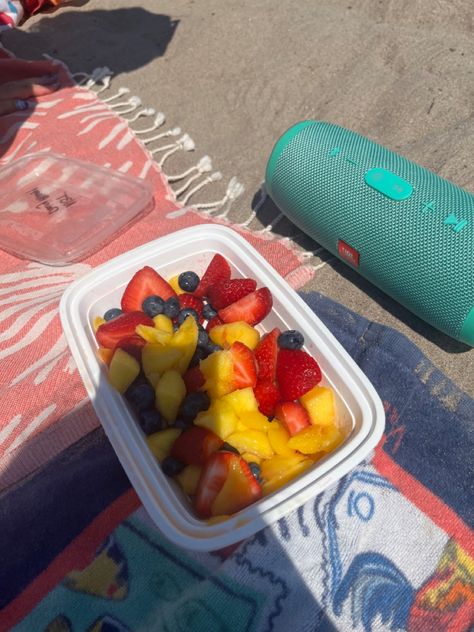 Fruit tastes better at the beach Fruit At The Beach, Fruit On The Beach, Beach Fruit, Summer Salads With Fruit, Summer Fruit, Beach Aesthetic, Summer Salads, Fruit Salad, Summer Aesthetic