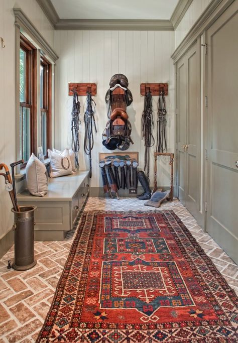 Running out of room for tack? Consider keeping it in your mudroom for practical or design purposes. These spaces will inspire you to rethink your space. Horse Tack Rooms, Stable Style, Small Barns, Horse Barn Designs, Dream Horse Barns, Horse Barn Plans, Horse Stable, Equestrian Decor, Barn Plans