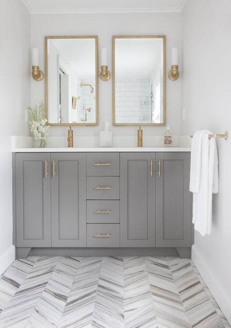 I have renovation on the brain this month with two kitchens and two bathrooms in the works, so... Benjamin Moore Chelsea Gray, Makeover Kamar Mandi, Master Suite Addition, Chelsea Gray, Gray Vanity, Gray Cabinets, Bad Inspiration, Inspiring Photography, Modern Moroccan